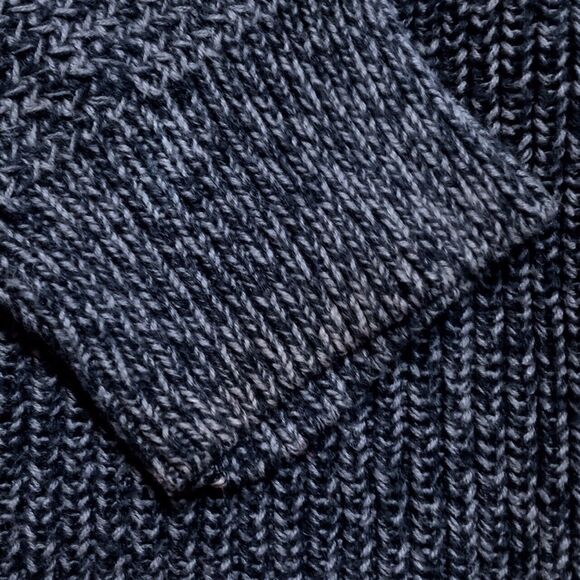 Cabela's Blue Heavy Knit 100% Cotton Henley Sweater - Men's Size Large - Picture 3 of 8